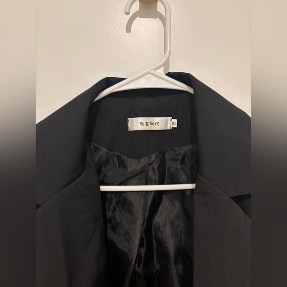 Ruffle Blazer Vest | Womens size 8 | No tag but so stylish! - Picture 4 of 7